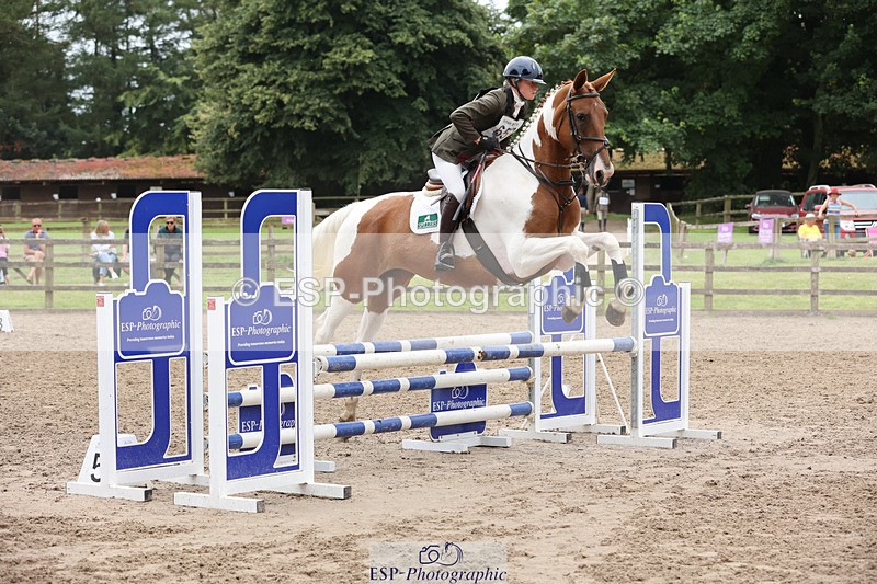 240804-143058-15920 - 657-Althea_Bleekman-SHOVERN_ON_ICE