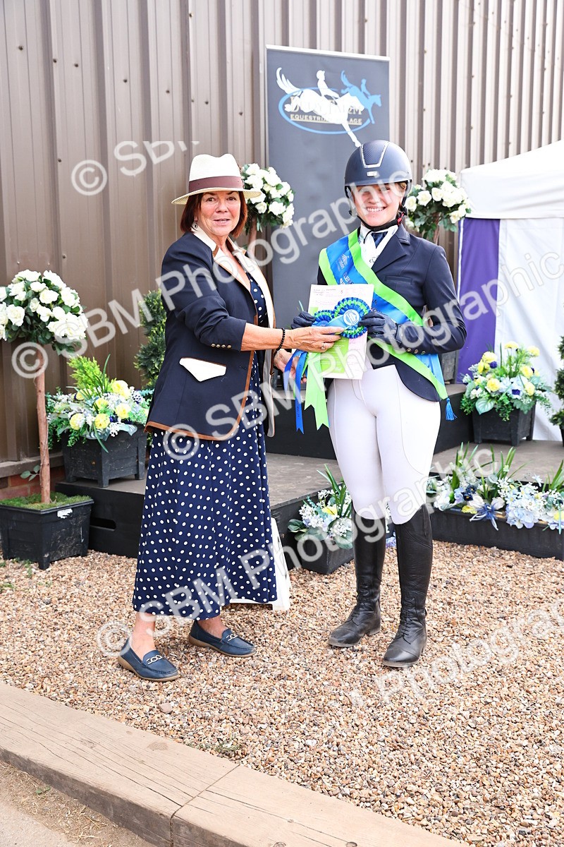 SBM_003982 - Presentations - cart