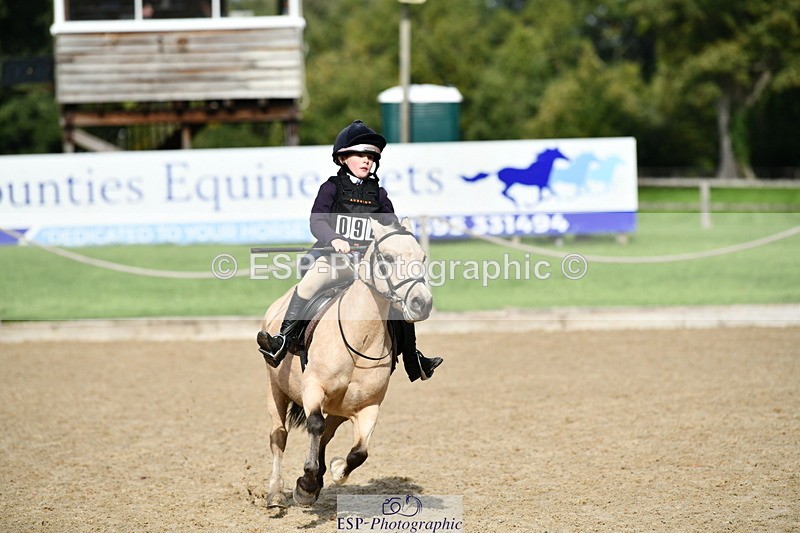 251004A-131043-01173 - Classes 6 & 7 60cm