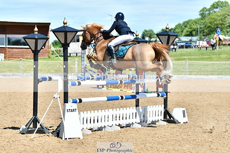 230624A-120319-00935 - Cls 38 Winter Summer 128 + 138cm