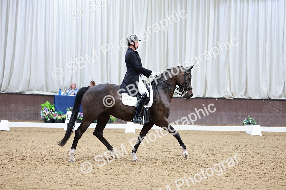 SBM_016623 - Class 5 - FEI INT II - 17.24-18.20