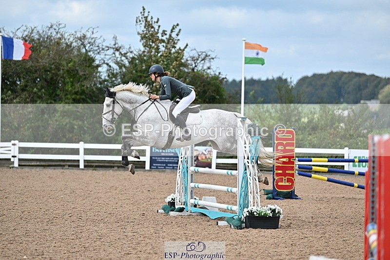 241005A-113620-03452 - SAT Cls 17 95cm Amateur Quali