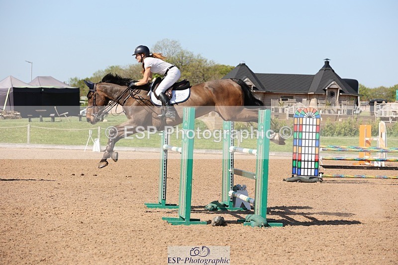 250430-155618-01562 - Cls 6 Foxhunter and 1.20m Open