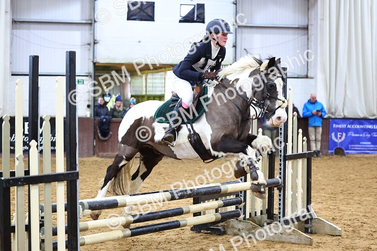 SBM_001680 - Class 4 - Festive Fences - 70cm