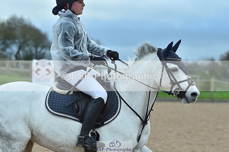 231119A-132854-05982 - Sun Cls 26 Springboard 128cm & 138cm