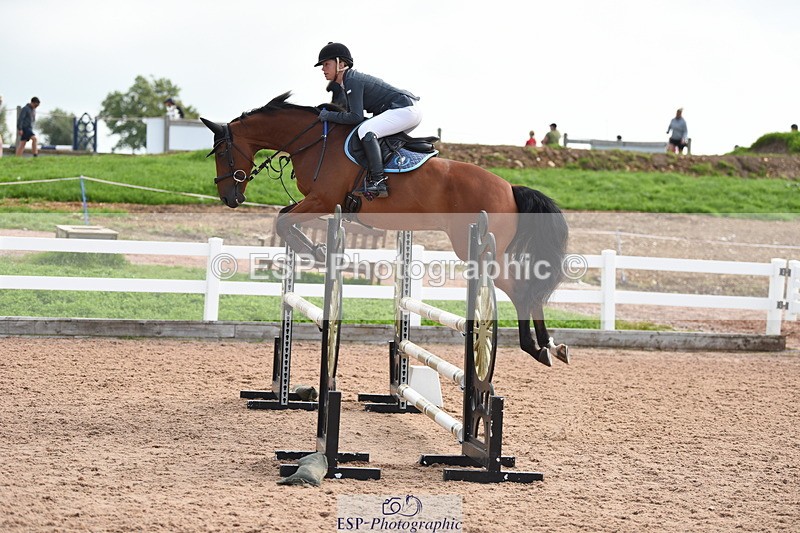 230902A-124050-01087 - Cls 9 1.10m Amateur Quali