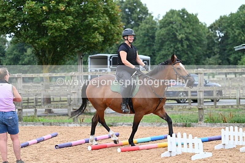 WJ7_8544 - Poles 11:00am