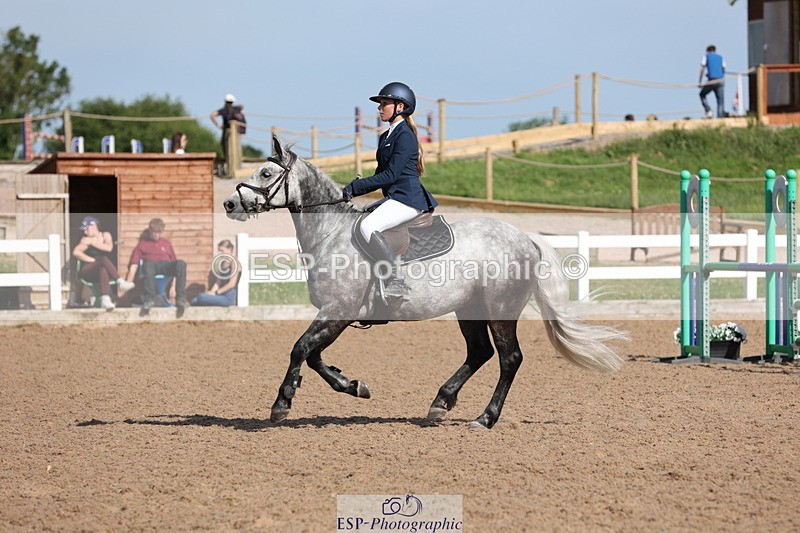 240629A-171310-08292 - Cls 13 Stepping Stones 128cm + 138cm