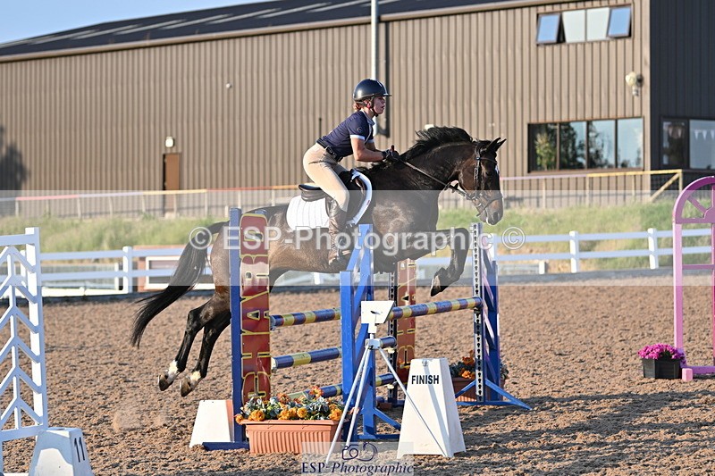 240625A-195921-01379 - Cls 09 & 10 100cm