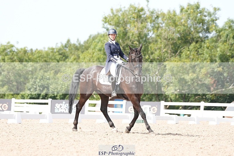 250815-151130-01977 - 017-elaine.scottFlorava