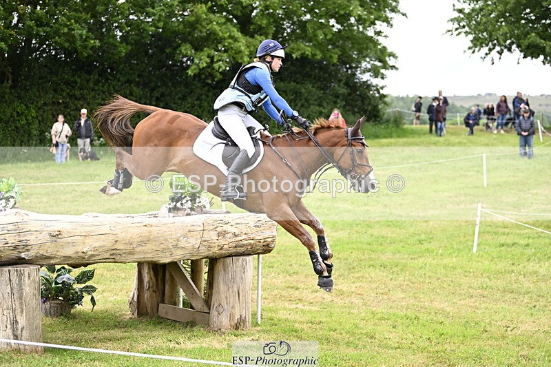 250524A-103755-09052 - A-061-Isabelle.Cook-EMERALD.KATIE