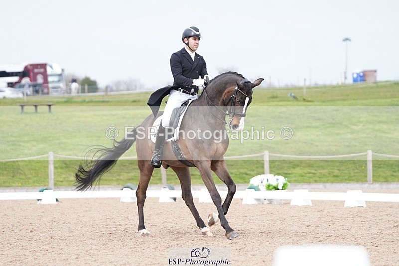 250403-152550-03127 - 032-Darren.Hicks-Sir.Robinson