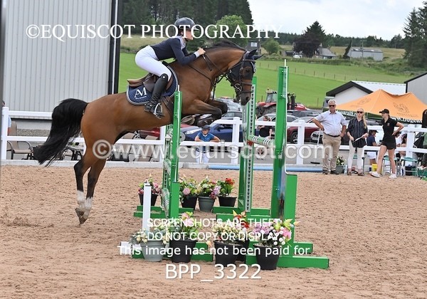 BPP_3322 - FRI CLASS 19 Junior 1.20 Open /Inc 148 Restricted Open **Viewing/Selection class for 148 teams**
