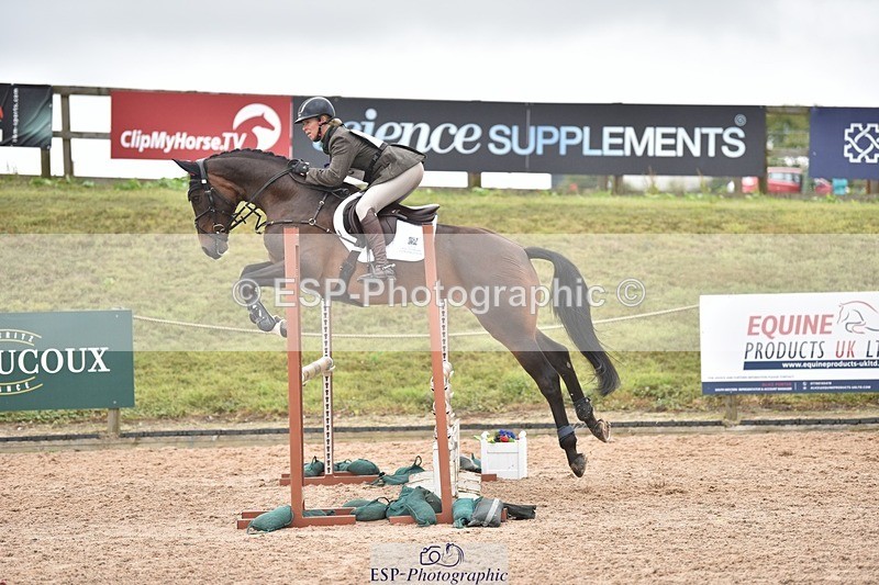 250830-115156-00792 - D-156-Coral.Hardman