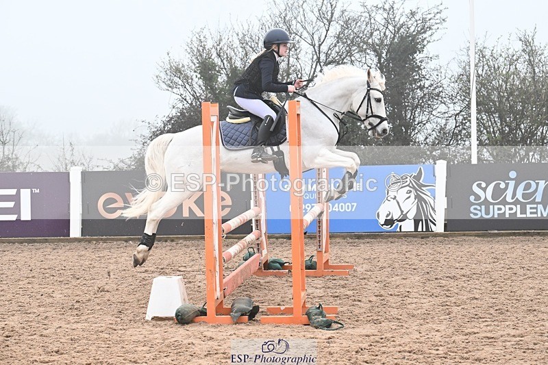 260308-141947-03180 - Cls 15 British Novice and 80cm