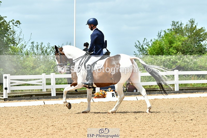 230702A-135731-10128 - Cls 31 Medium 69