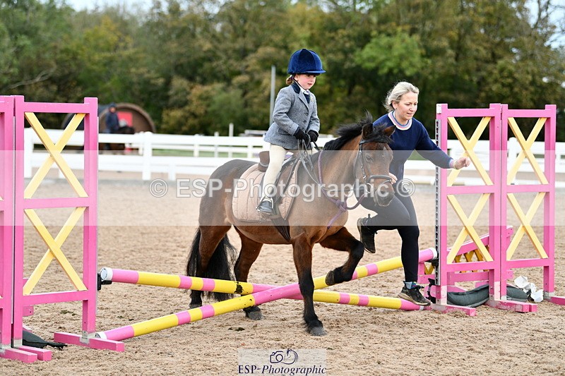 241013B-095055-00282 - Cls 1 Clear Round