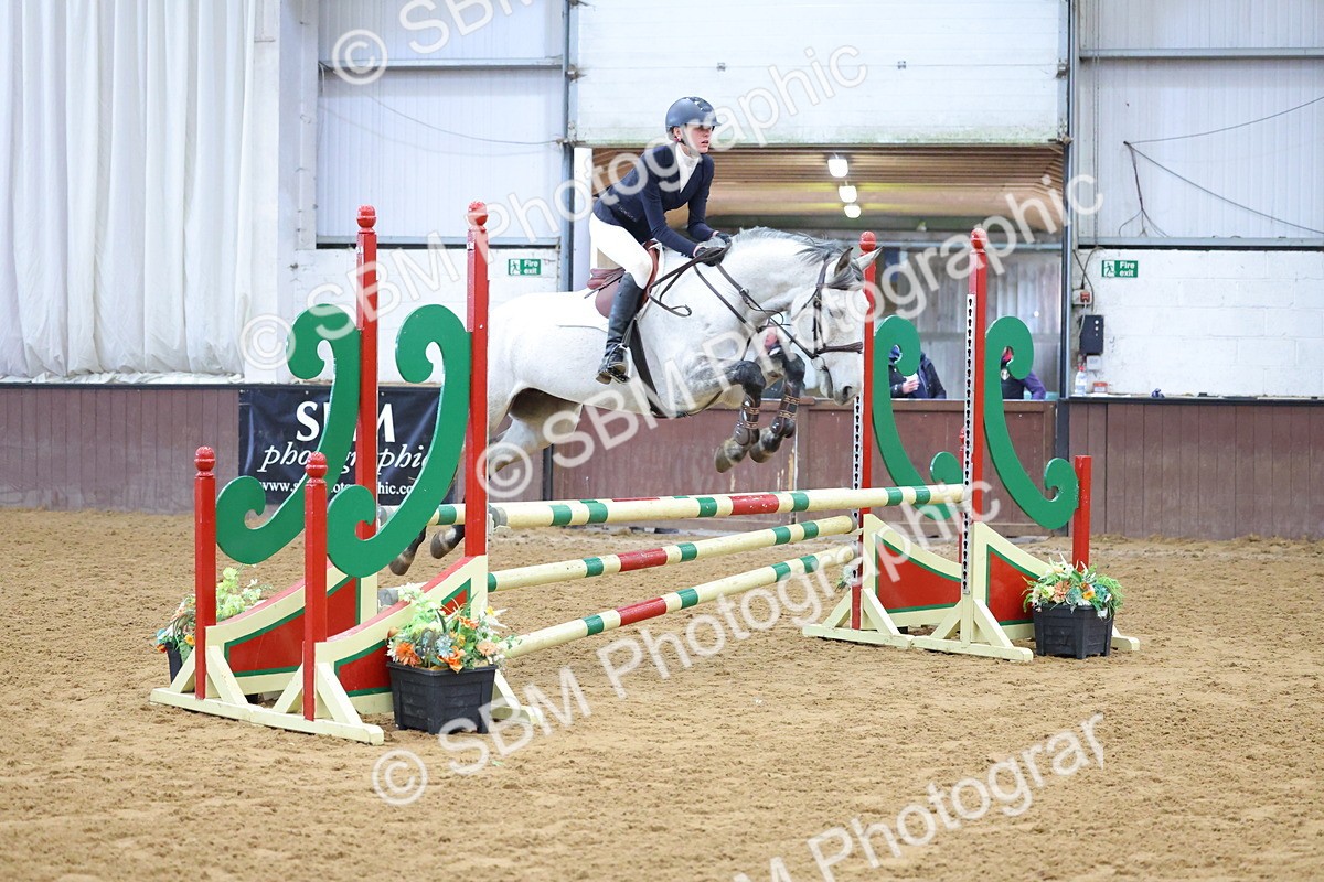 SBM_009548 - Class 20 - Senior British Novice/ 90cm Open - First Round (0.90m)