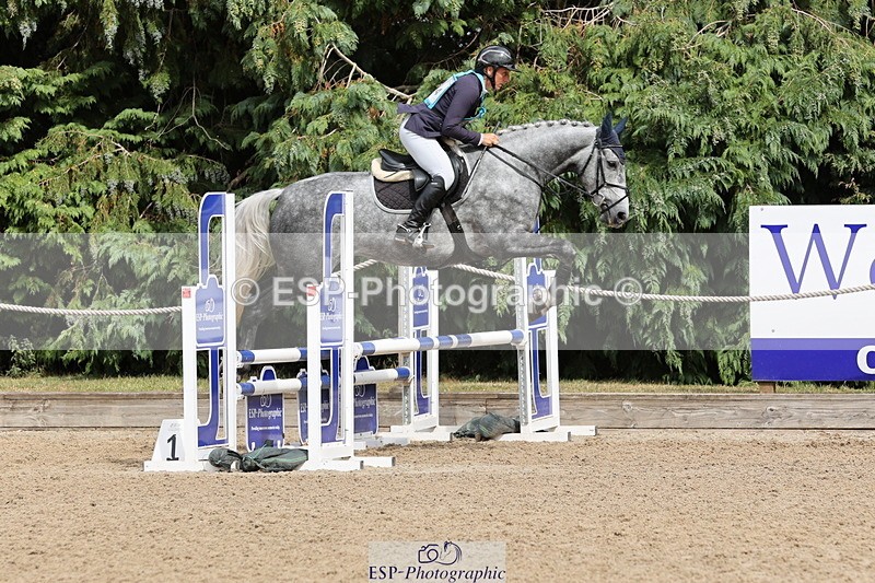 250803A-153116-15798 - Q-754-Leigh.Smallacombe-CRUISING.CARRA