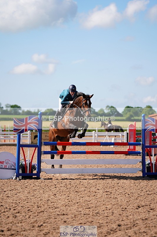 240525A-090256-04975 - Cls 13 Snr 1.05m and 1.10m