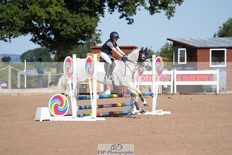 250712-093309-01138 - Cls 1 Pony Intro 70cm