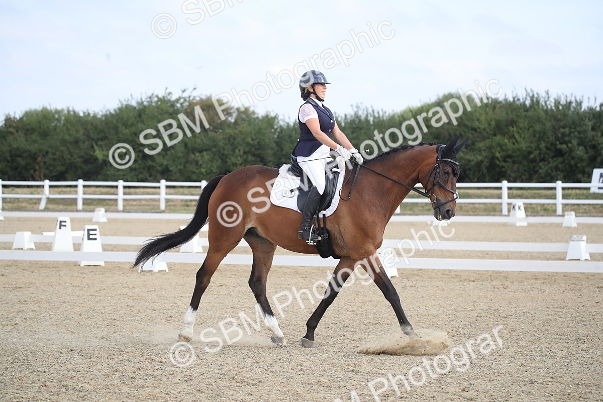 SBM_005933 - Novice 5 - 8.30.10.39