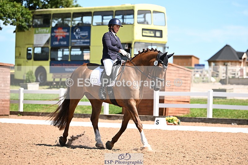 240816A-132420-05045 - 185-Gillian.Hill-Dunaire.Hugo