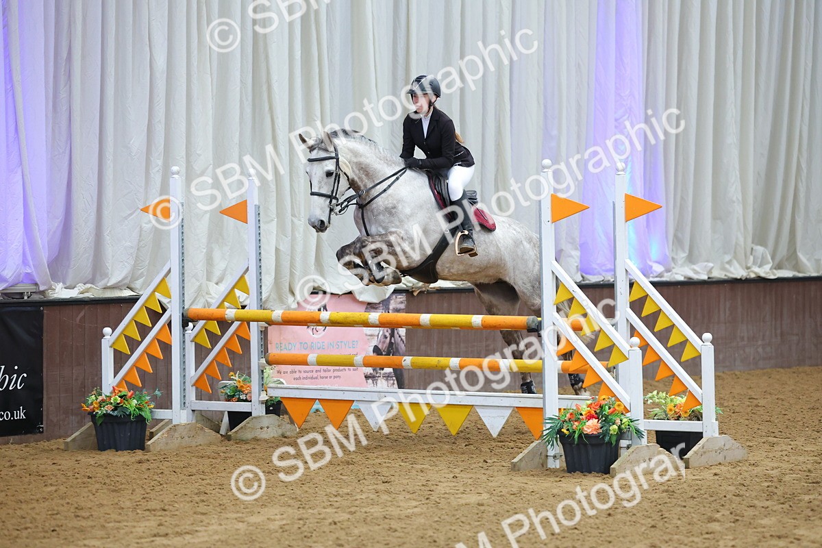 SBM_009932 - Class 21 - Nupafeed Supplements Senior Discovery/ 1m Open - First Round (1.00m)