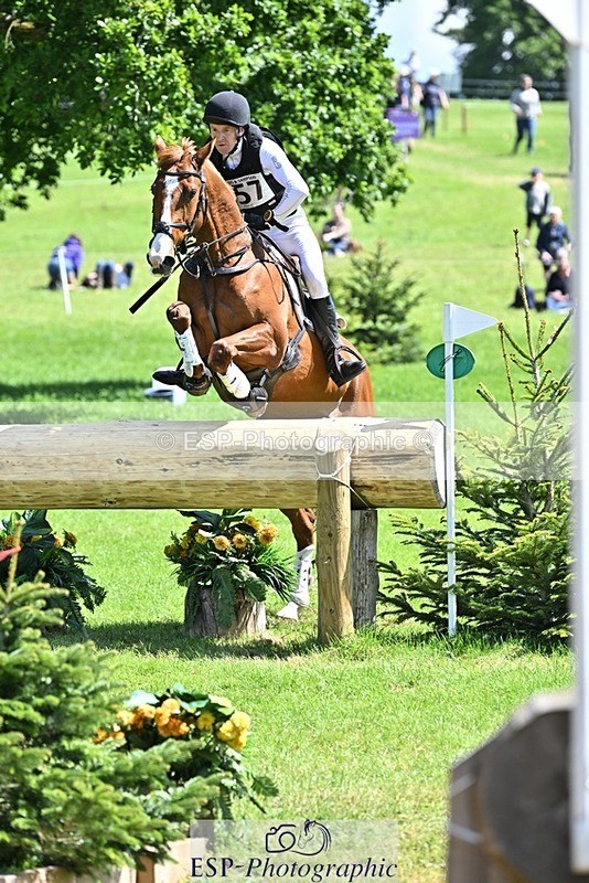 240525-113521-12762 - 357-OUGHTERARD_QUALITY-John_Westmore