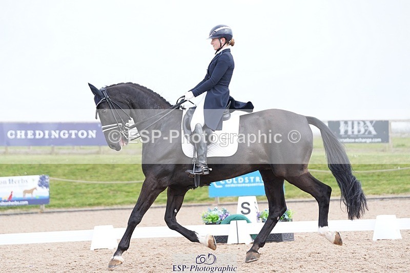 250403-142606-02931 - 027-Zoe.Sleigh-Zall.stensvang