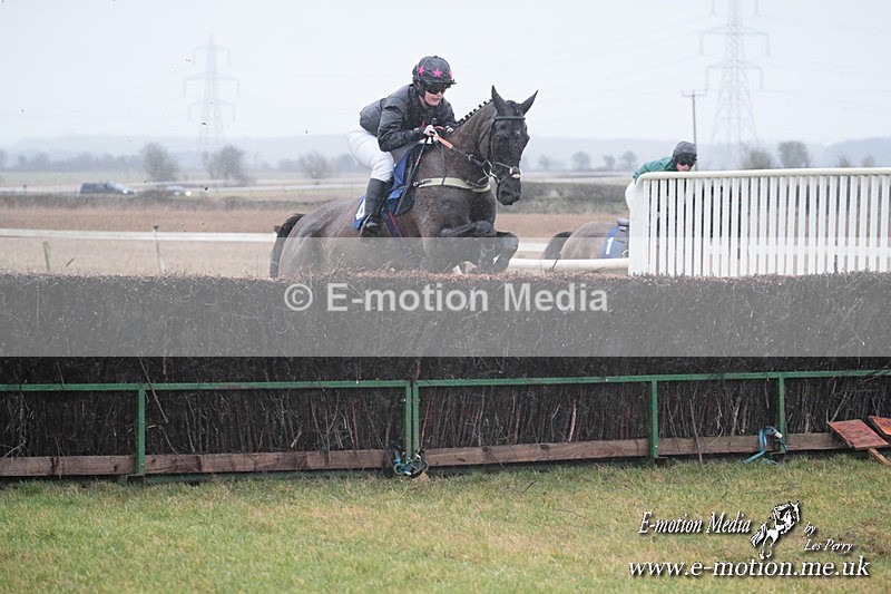 PtP 260125 330 - Cocklebarrow Point-to-Point racing with the Heythrop Hunt 26/01/25