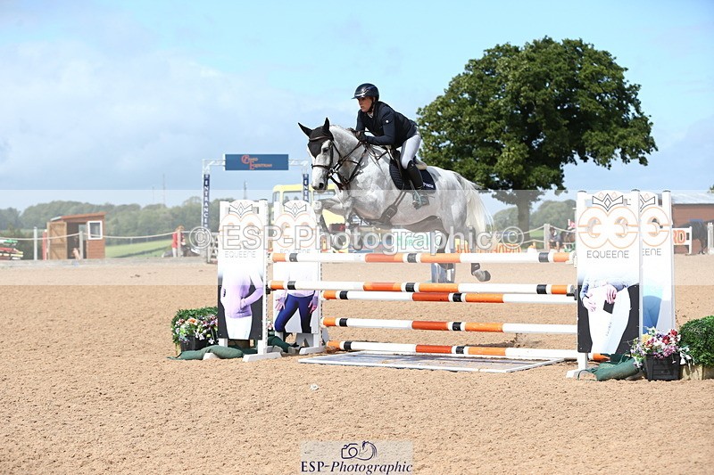 230812A-122841-08942 - Cls 32 Foxhunter