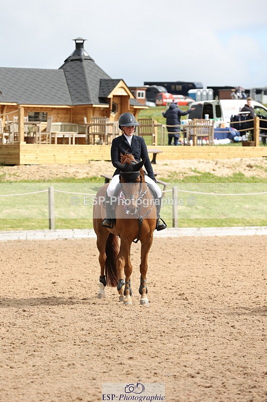 240419A-111824-06409 - Cls 2, 2 Star Small Tour 1.30m