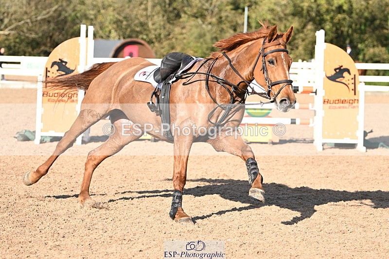 241026A-144910-01412 - SAT Cls 16-18 Children on Horses