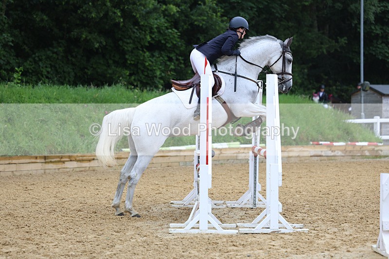 3E7A5457 - Class 4: Senior British Novice/90cm open