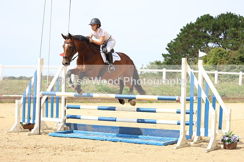 3E7A4056 - Class 7: Senior Newcomers/1.10m open