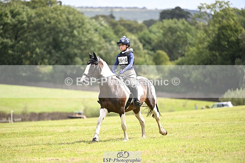 240825X-115609-32648 - 70cm XC 11.00 to 12.00