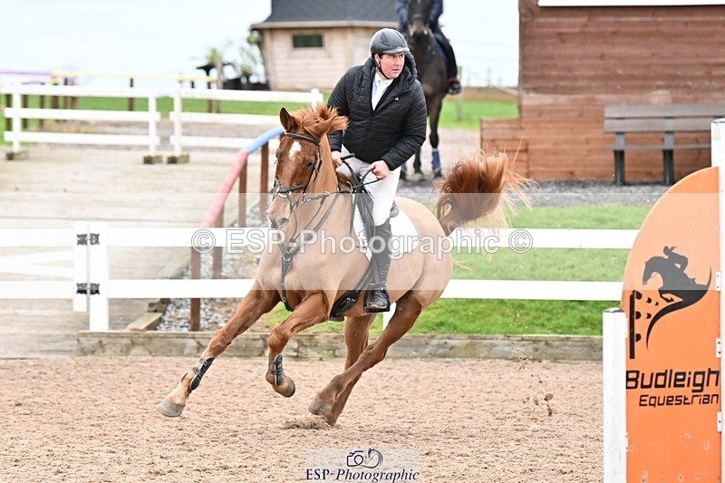 250112-124256-01264 - Cls 20 Newcomers and 1.10m Open