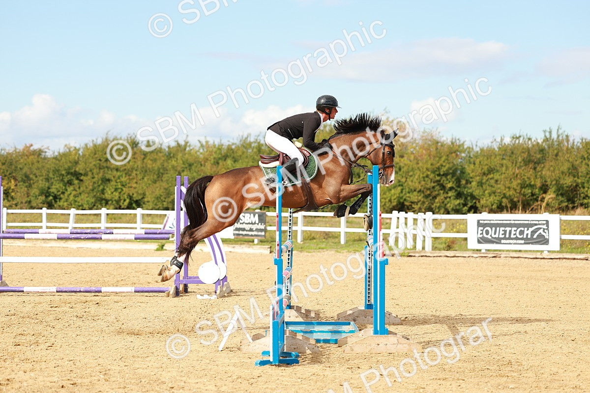 SBM_001721 - Class 4 - Senior Newcomers - 1.10m