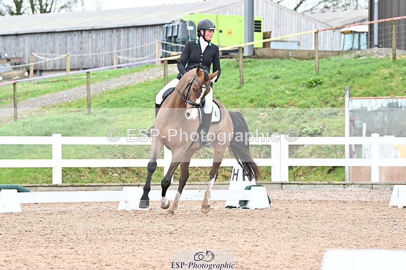 240218A-134310-07696 - 262-Amy.Hose-Enrique