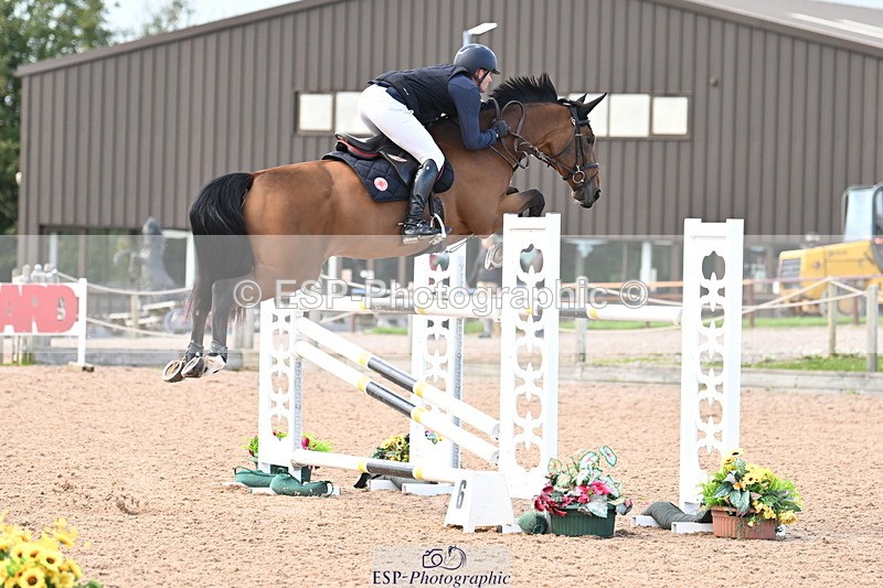 240912A-155004-02376 - Cls 6 National 1.40m Open