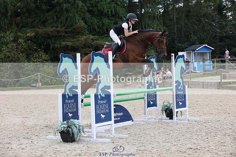 230908-155632-02680 - Cls 8 Snr 1.05m Open