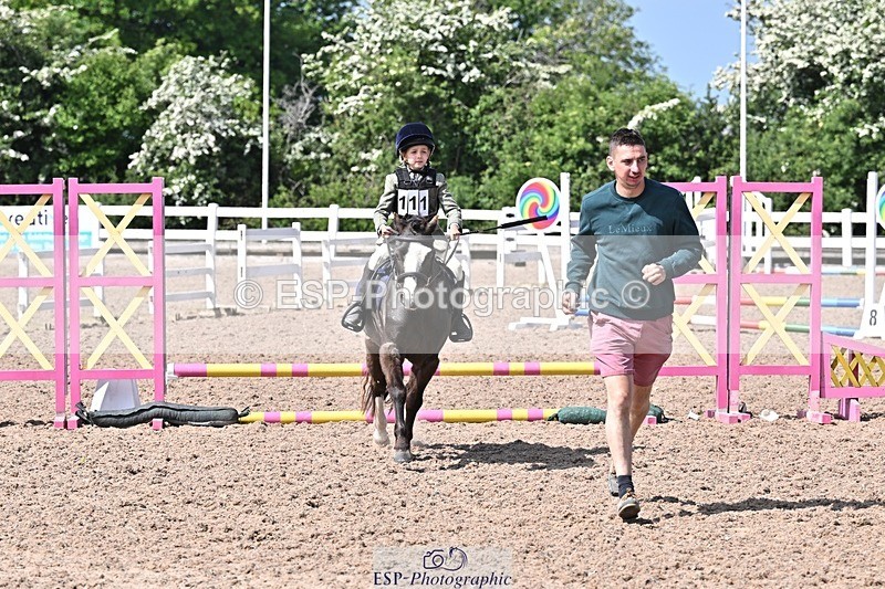 250517-110056-00825 - 40cm Assisted