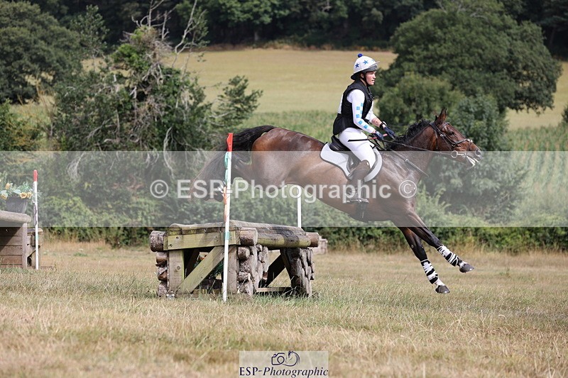 250802A-104736-00985 - B-059-Phoebe.Lagor-MY.QUALITY.GIRL