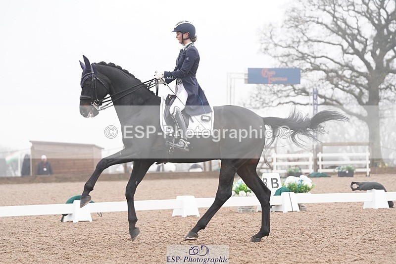 250404-083916-03807 - 069-India.Hamilton-Burnet-Kissingdale