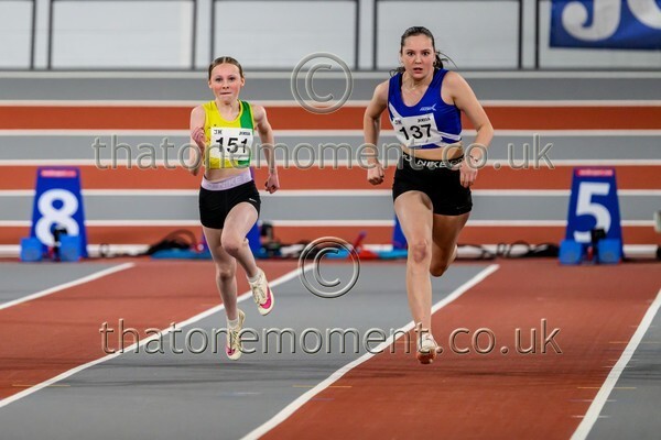 AgeInd25SAT-921640 - Track Female Set One