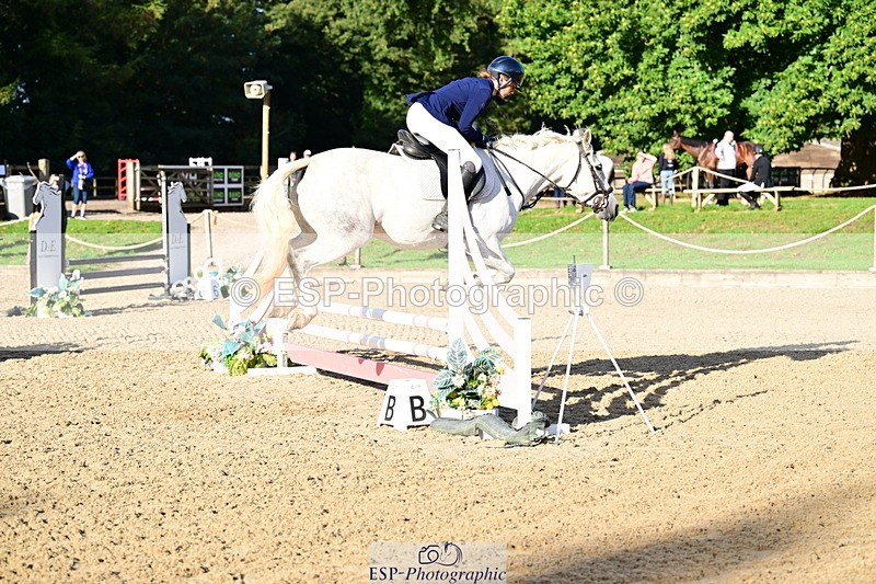 260905A-084924-00129 - Cls 01 AB 70cm Snr & Jnr
