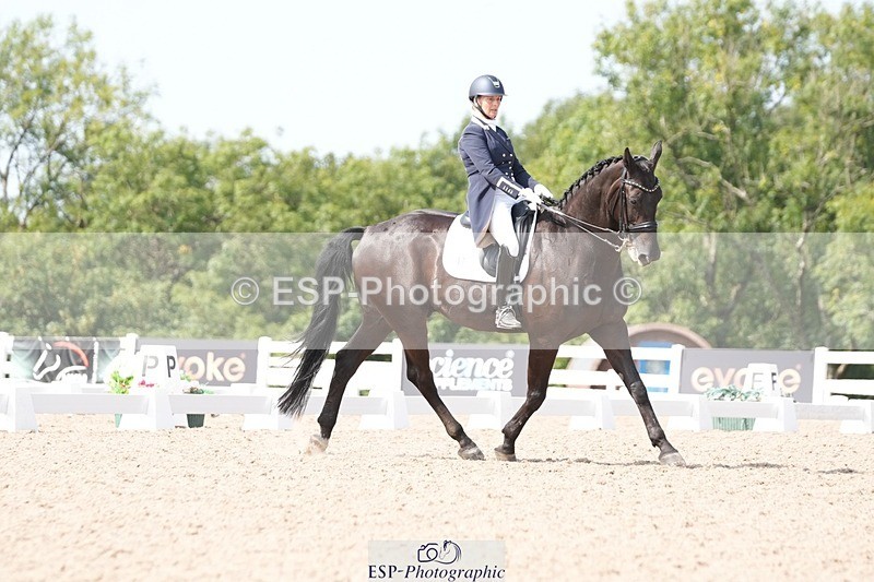 250815-151130-01973 - 017-elaine.scottFlorava