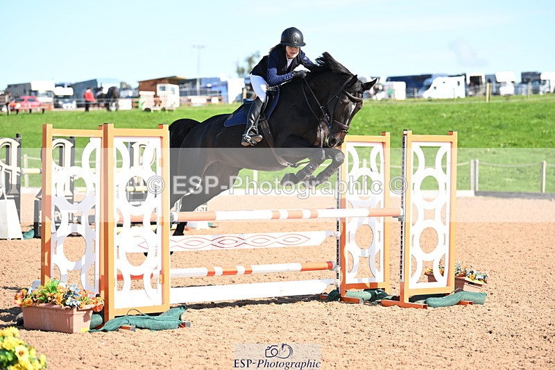 240913A-110925-03819 - Cls 14 Snr Newcomers