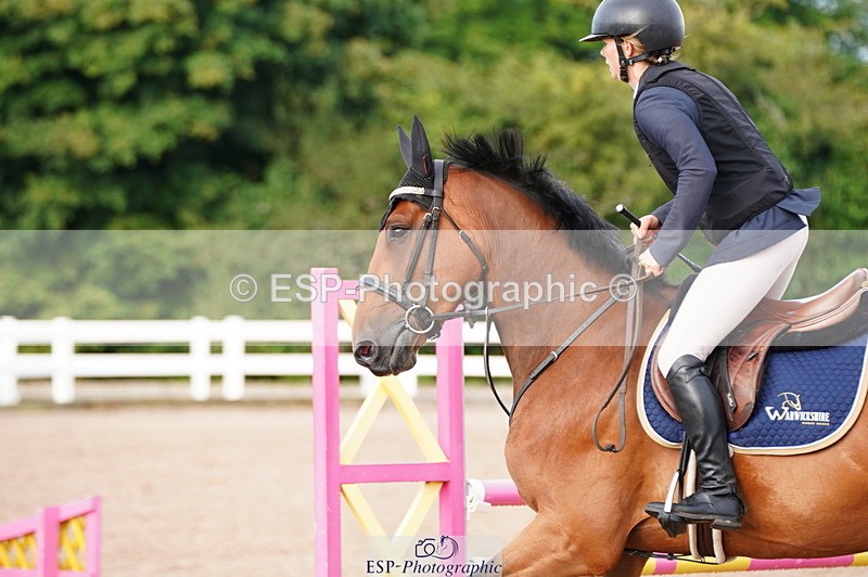 240804A-084404-09630 - Cls 47 British Novice and 90cm Open